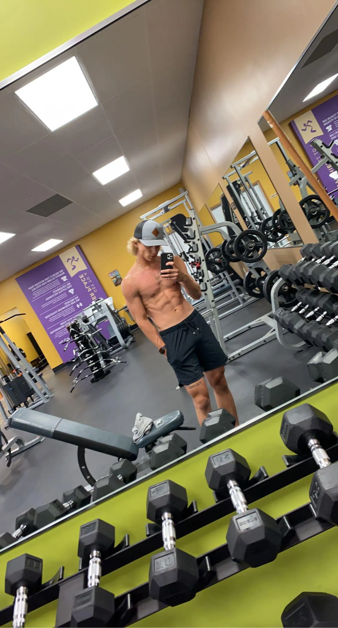 21 [M4A] #minnetonka Discreet???