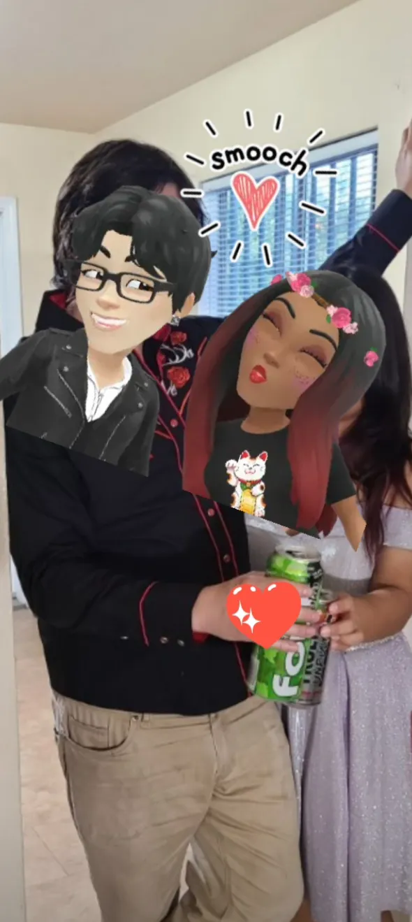 21F 29M Latino couple looking for 3rd