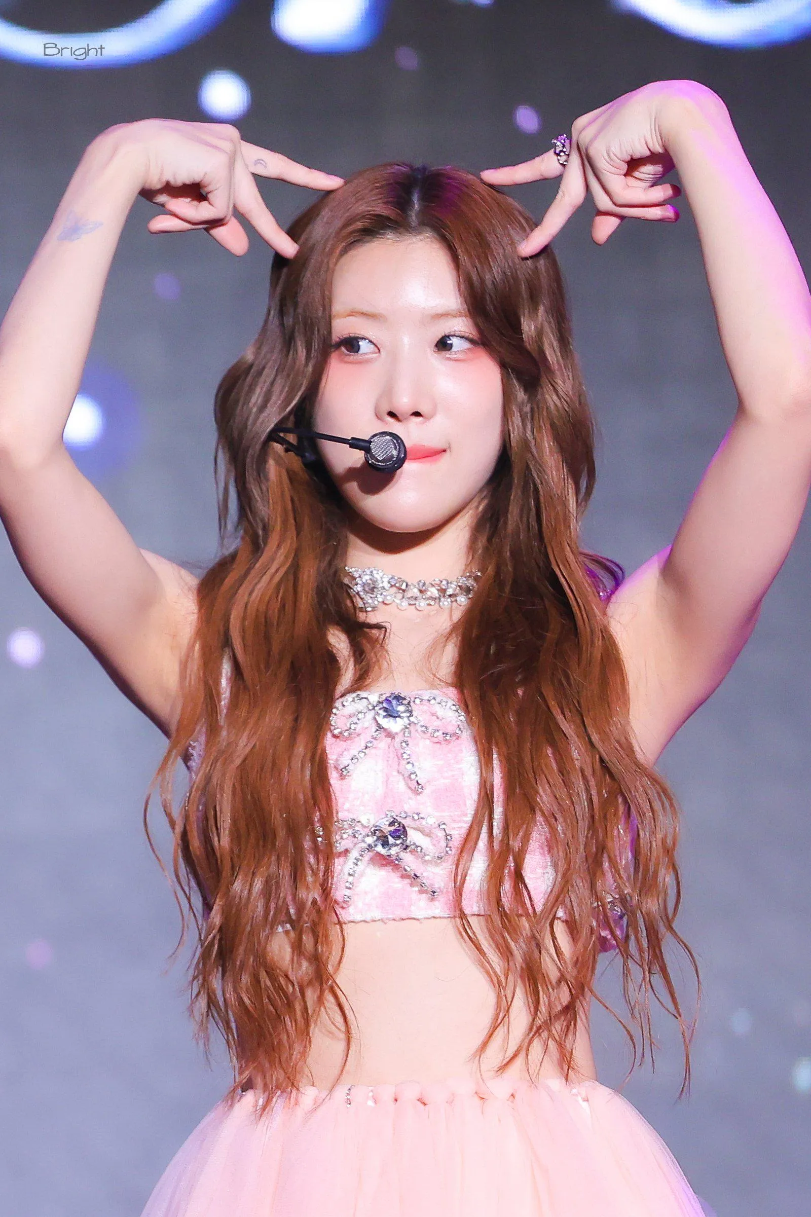 ARTMS - Kim Lip (Happy Kim Lip Day!)