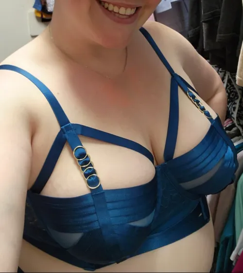 I do love some lingerie