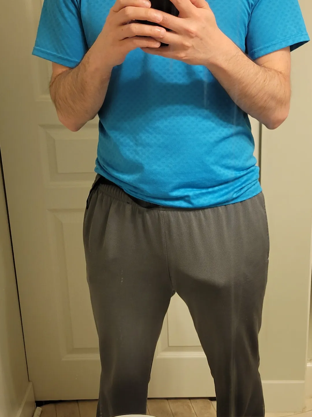 I love these sweatpants