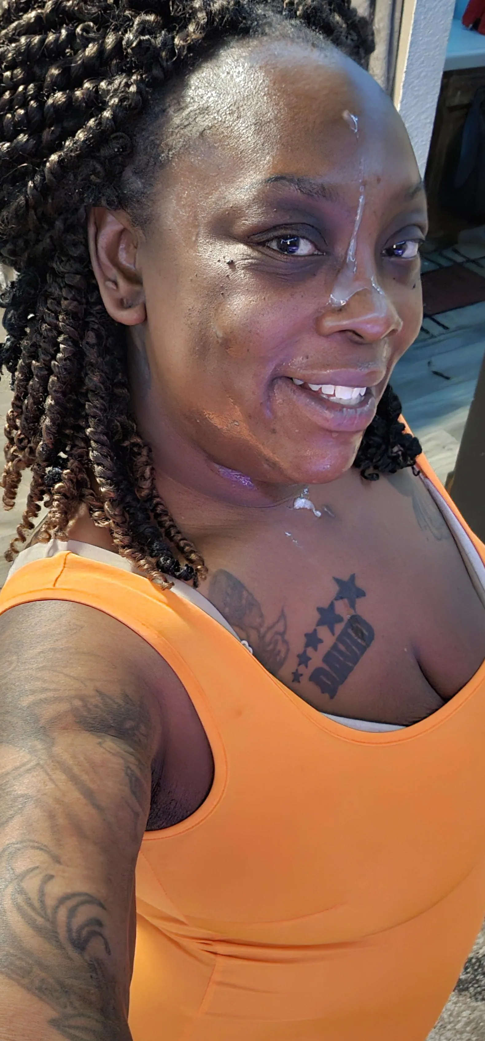 Looking for huge cocks to spitroast me tonight kn camera