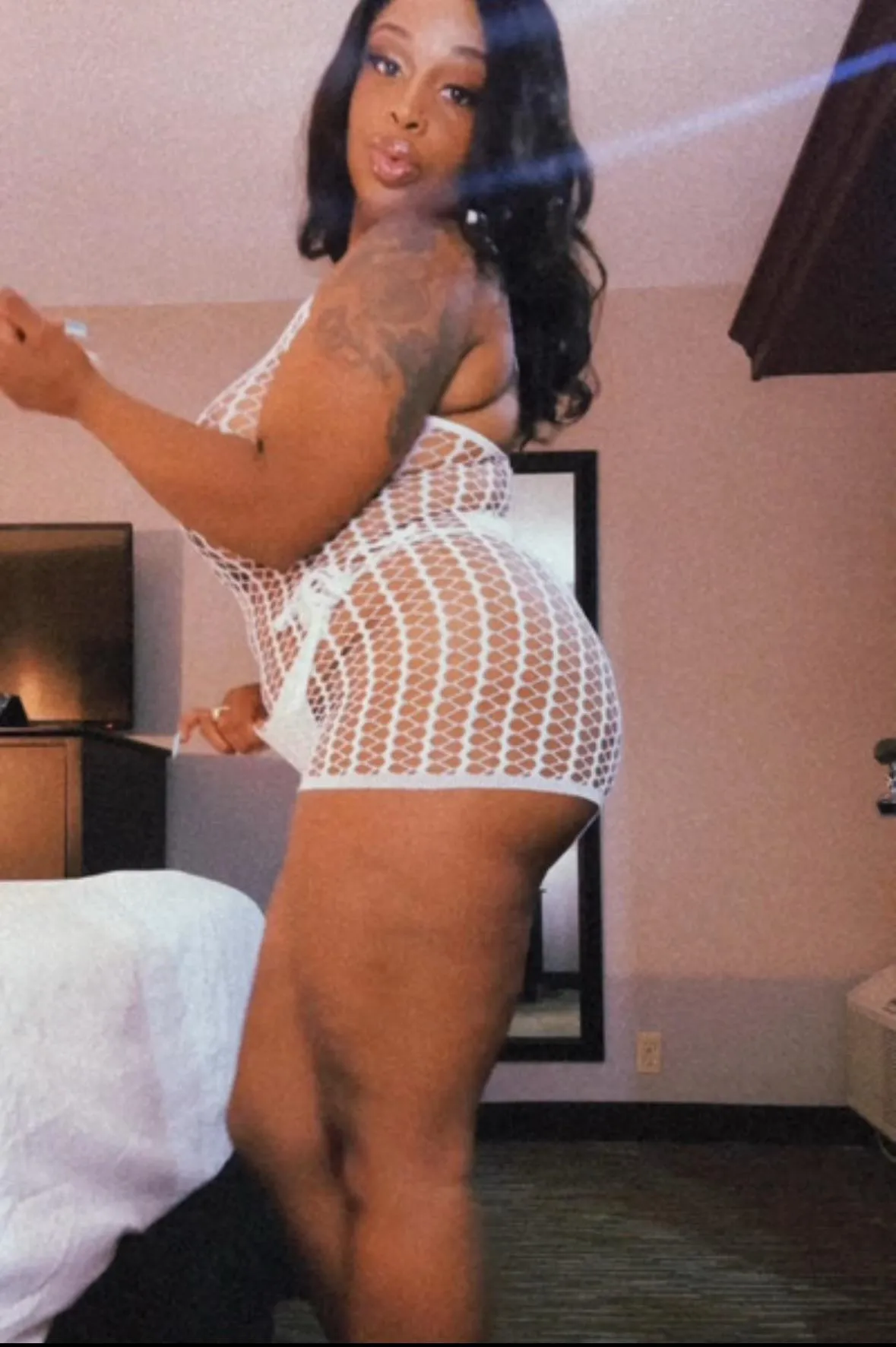 Super Bowl Sunday slut leaving soon