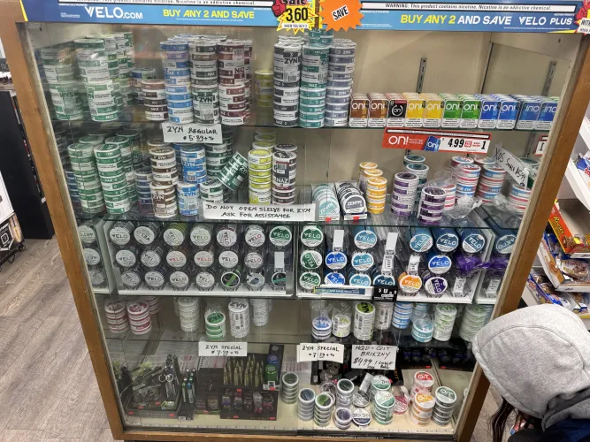 Which one are u grabbing? You can only get 3