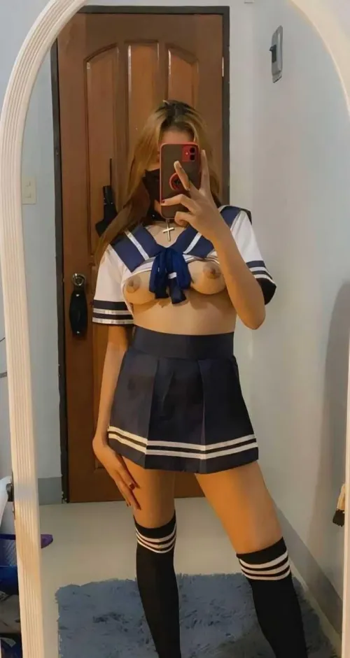 Would you Jerk off to my Nudes? (f)