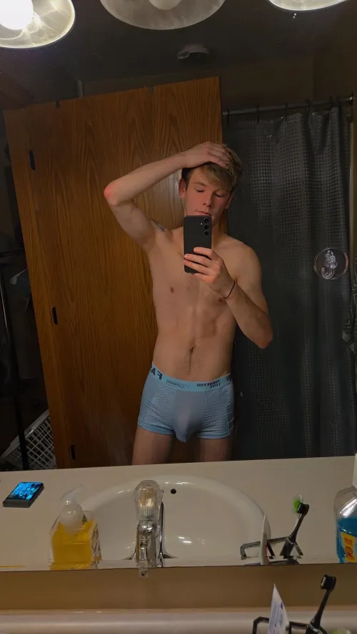 26 M what else do you want to see