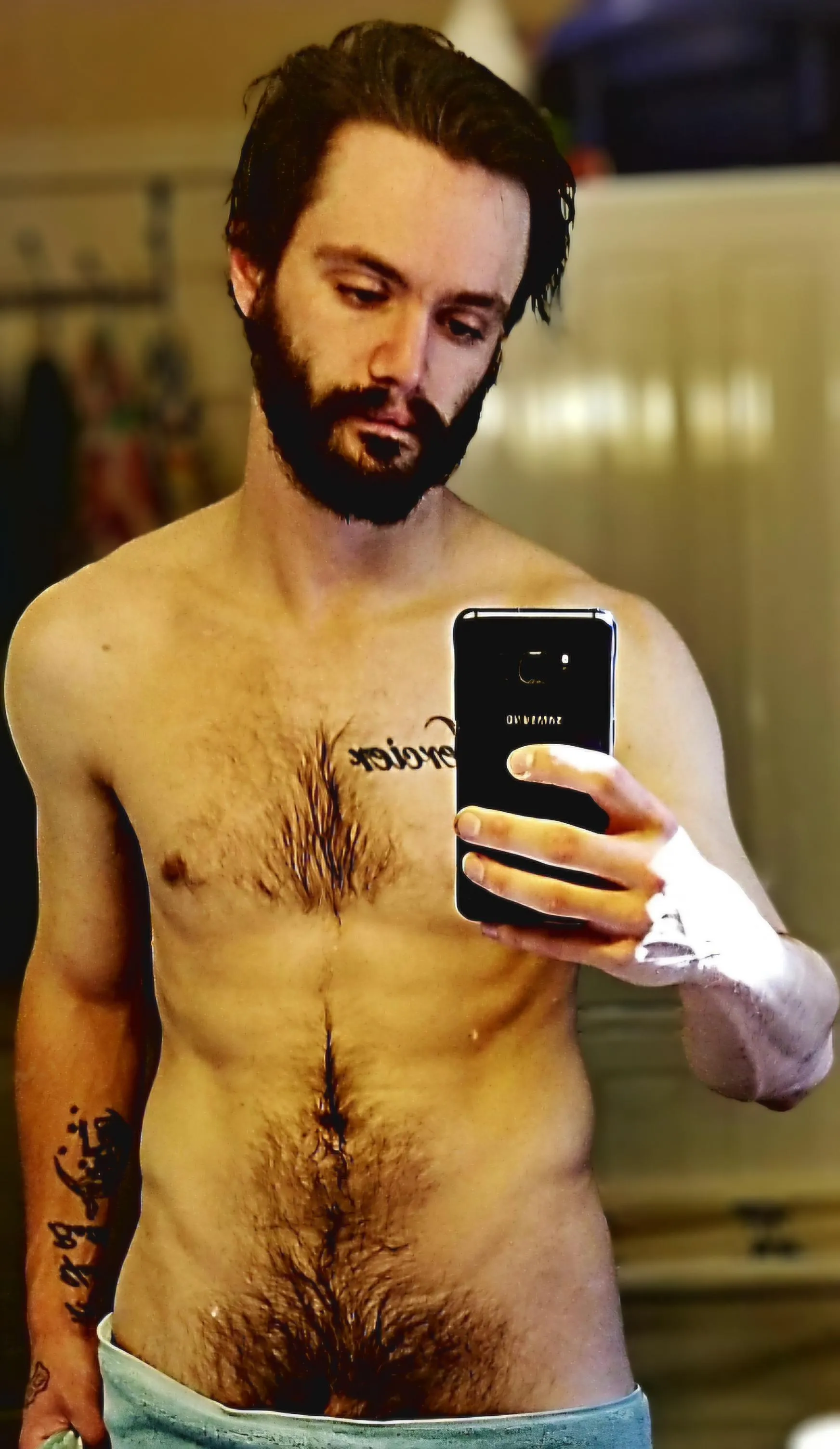 [m]orning who's wants to match ?