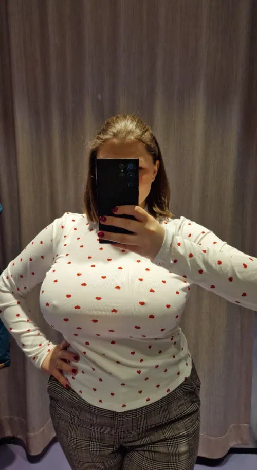 Quickie in the dressing room?