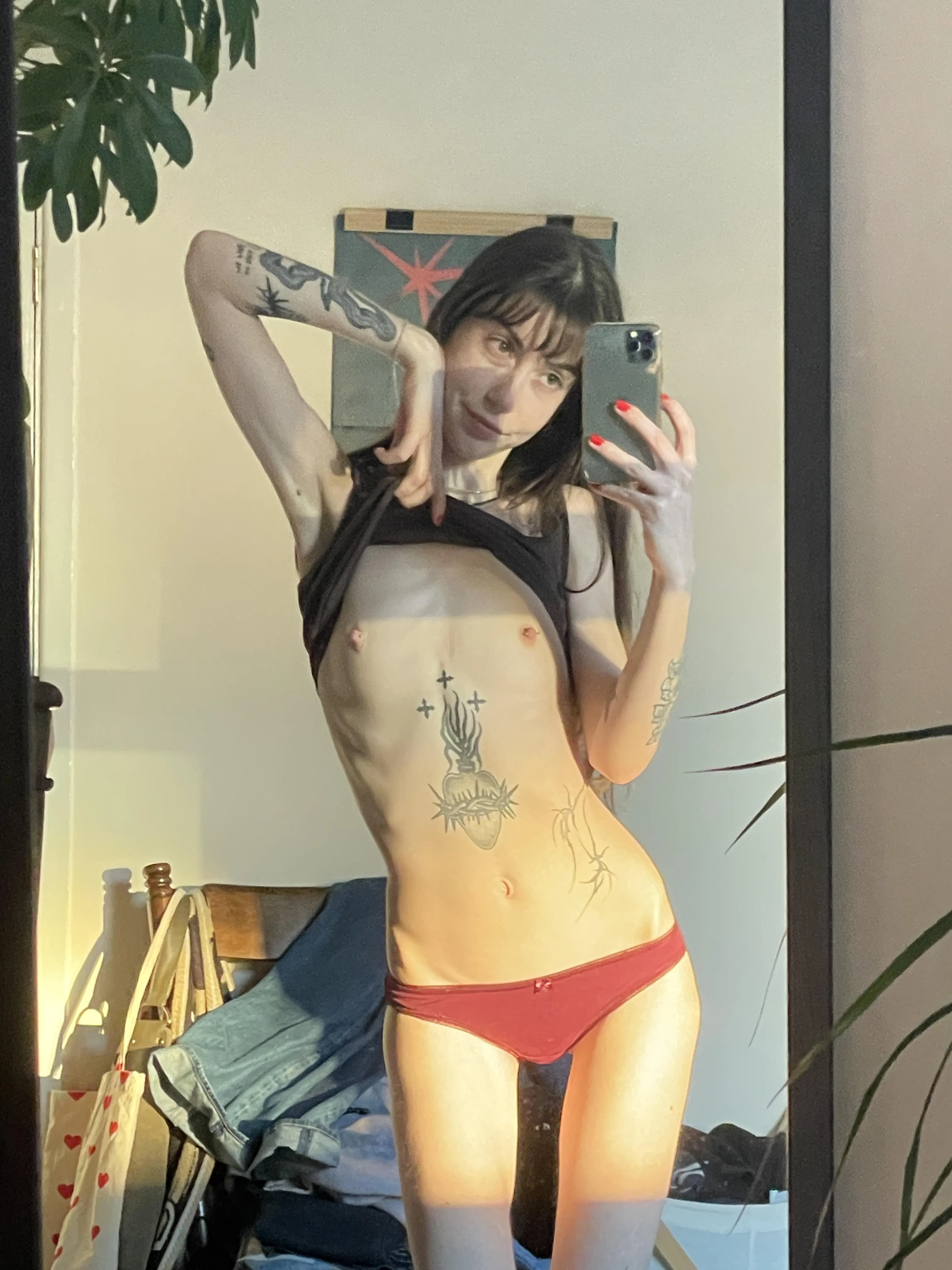 Skinny little Minnie :)