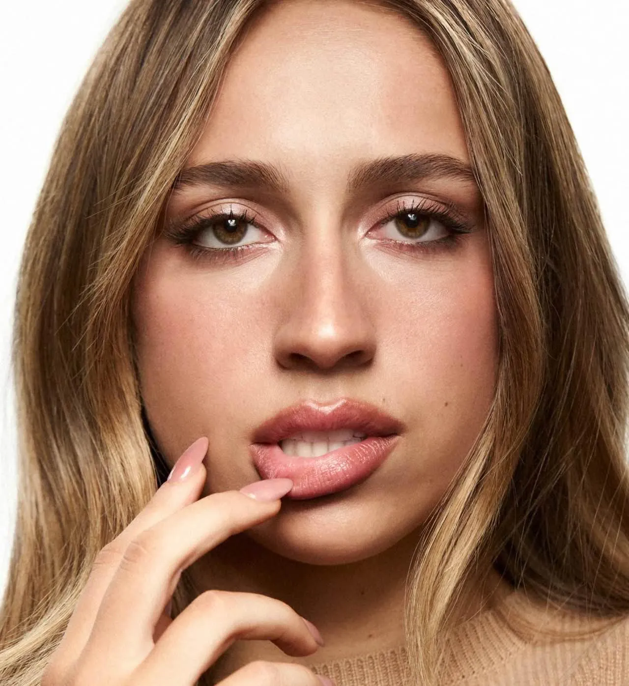 Tate’s flawless face card | January 2025