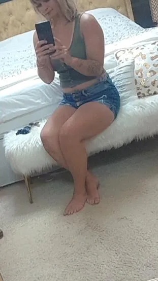 If i send you nonstop nude pics, will you jerk off on me?