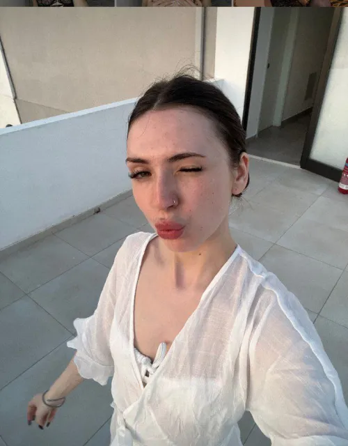 Shape or size??? What do u like more?