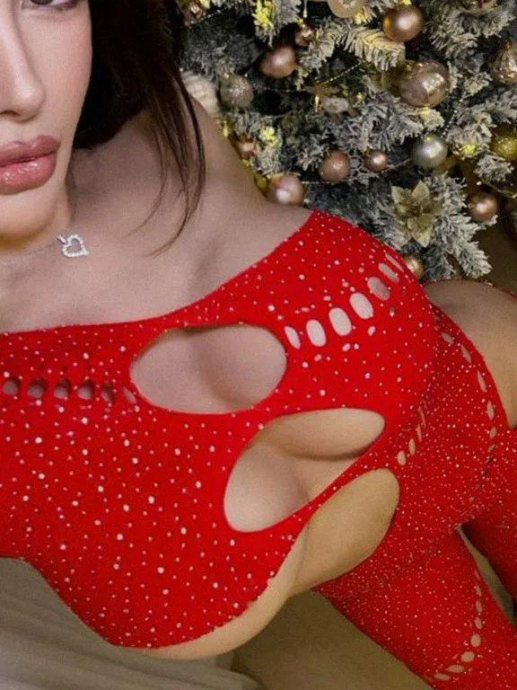 A delicious feast is on the table, are you prepared to dig in? 🍎