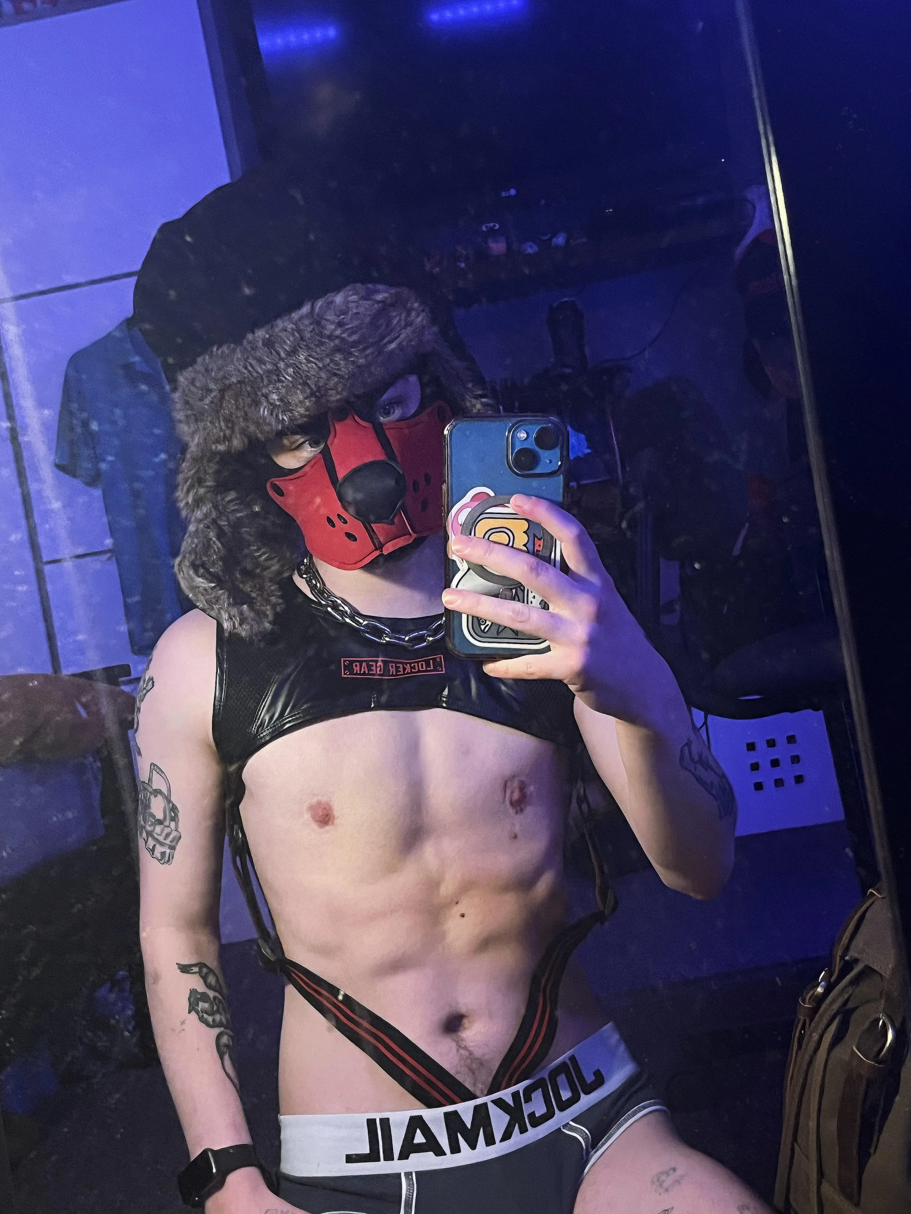 Am I a good boy!? >:3