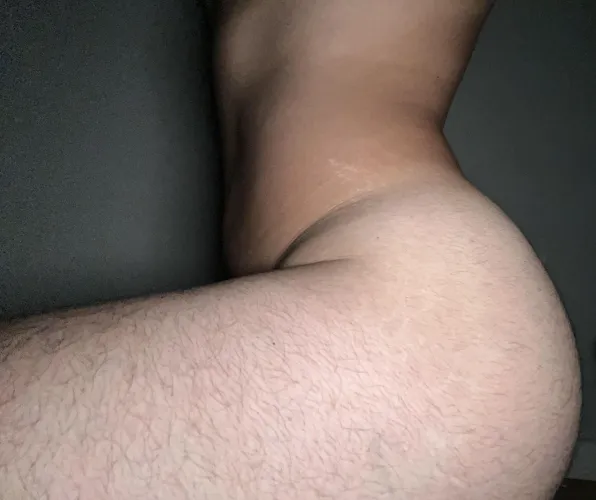 Come worship at the altar of my nipples.