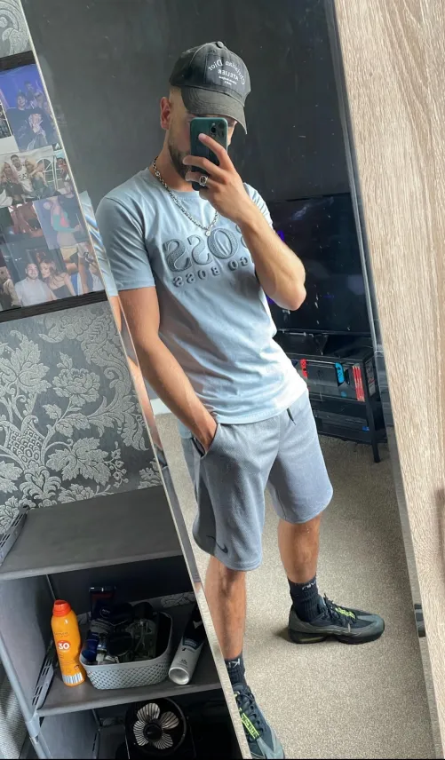 Genuine / message me