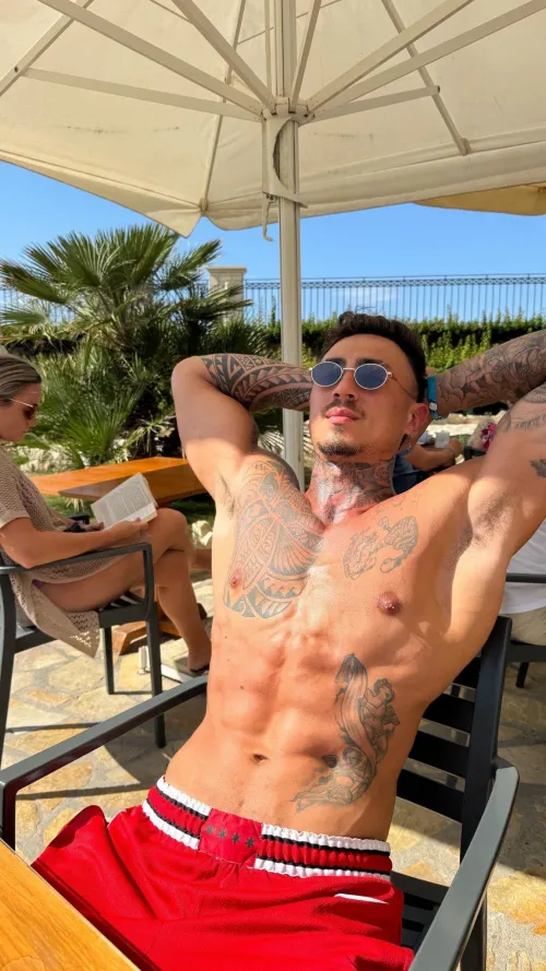 Kneel boy in sand! 😈