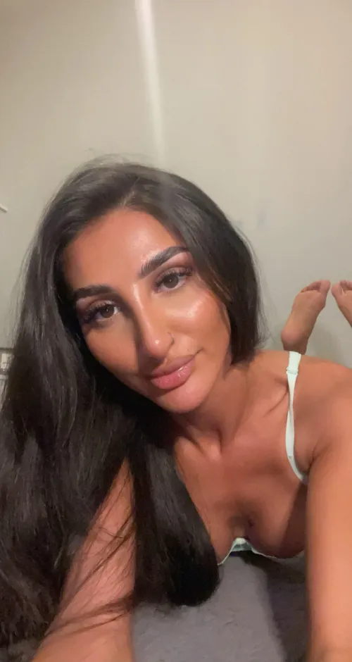 Let my hotness do the talking