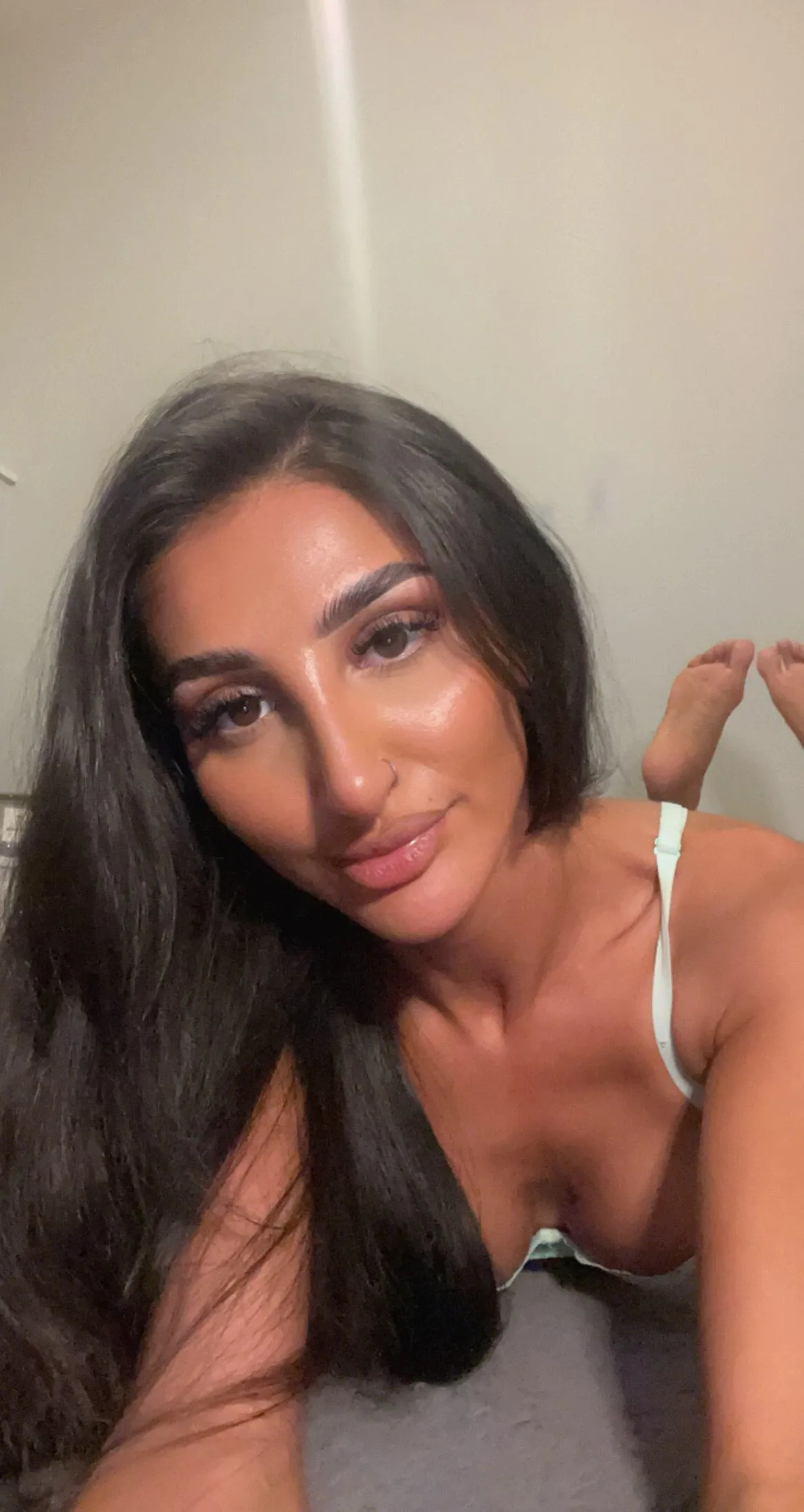 Let my hotness do the talking