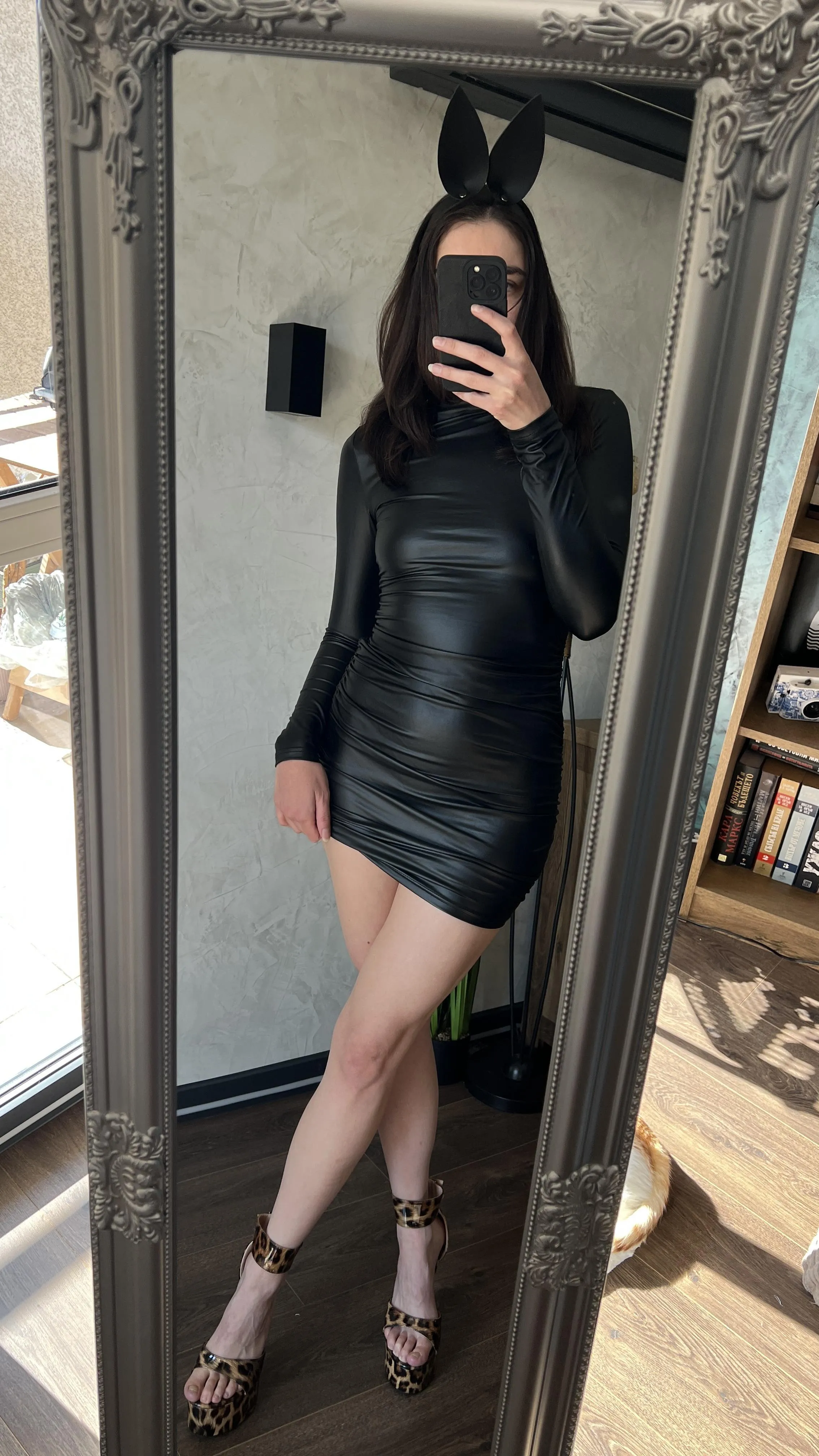Lovely how tight leather emphasizes my curves