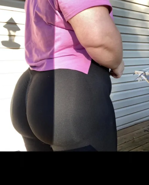 Spank my cheeks? Threaten my pussy?