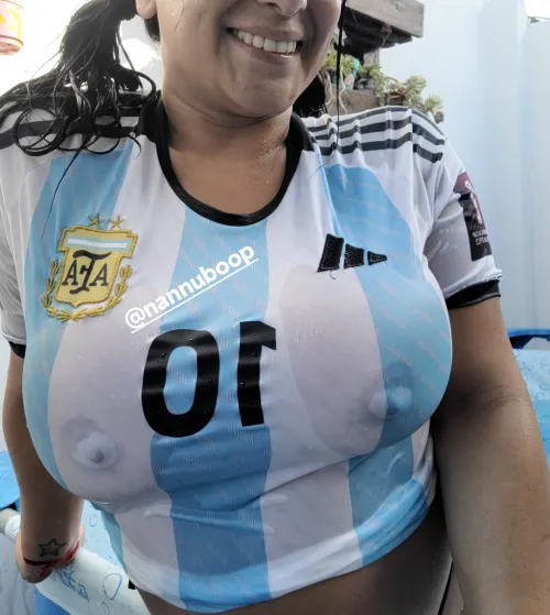 the best tits with the best t-shirt