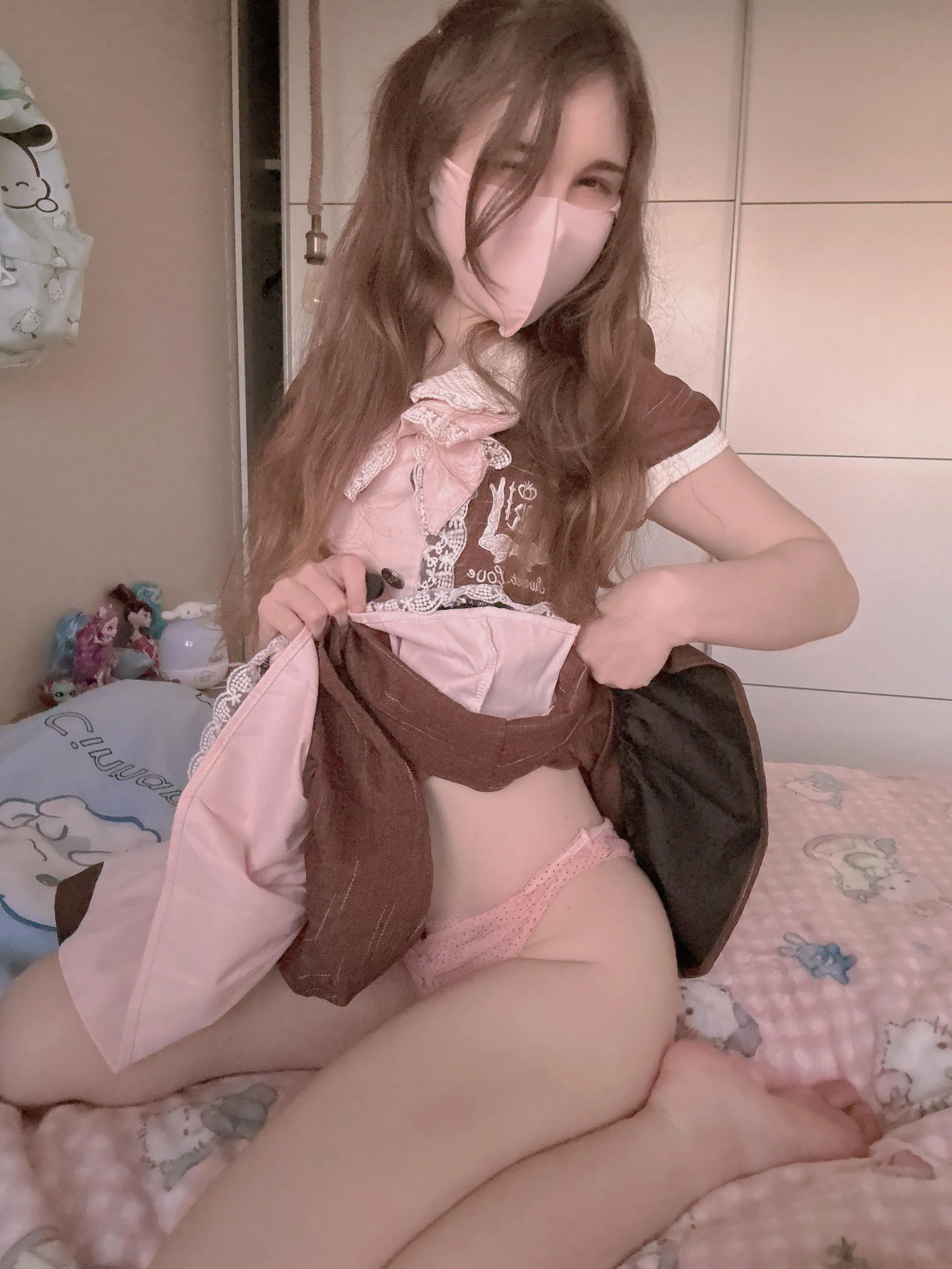 They say dress to impress, I prefer dress to undress