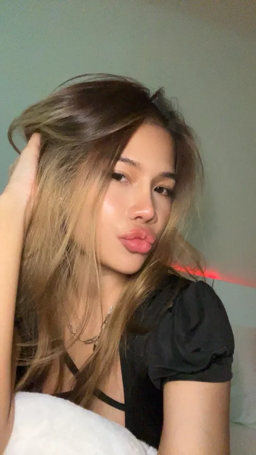 Your weekend should start with a 4’11 Asian girl on your lap (check comments)