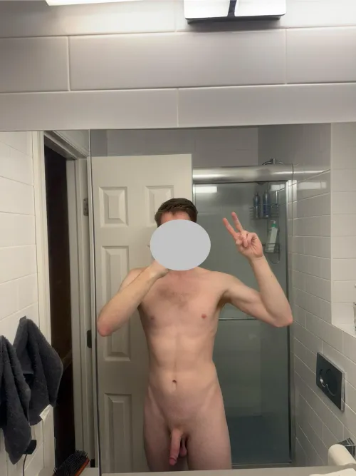 26M - Anyone looking for a Valentines 3rd?