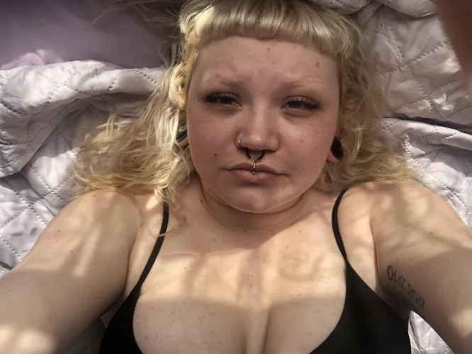 28f looking for F/TF