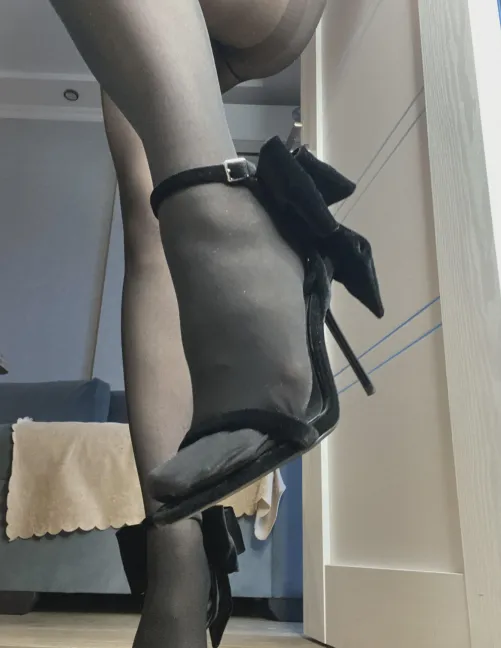 black heels and nylons go together so well