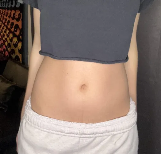 Crop Tops ftw (18f)