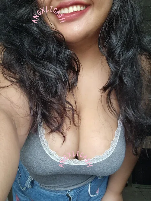 Happy Saturday(?) 😁