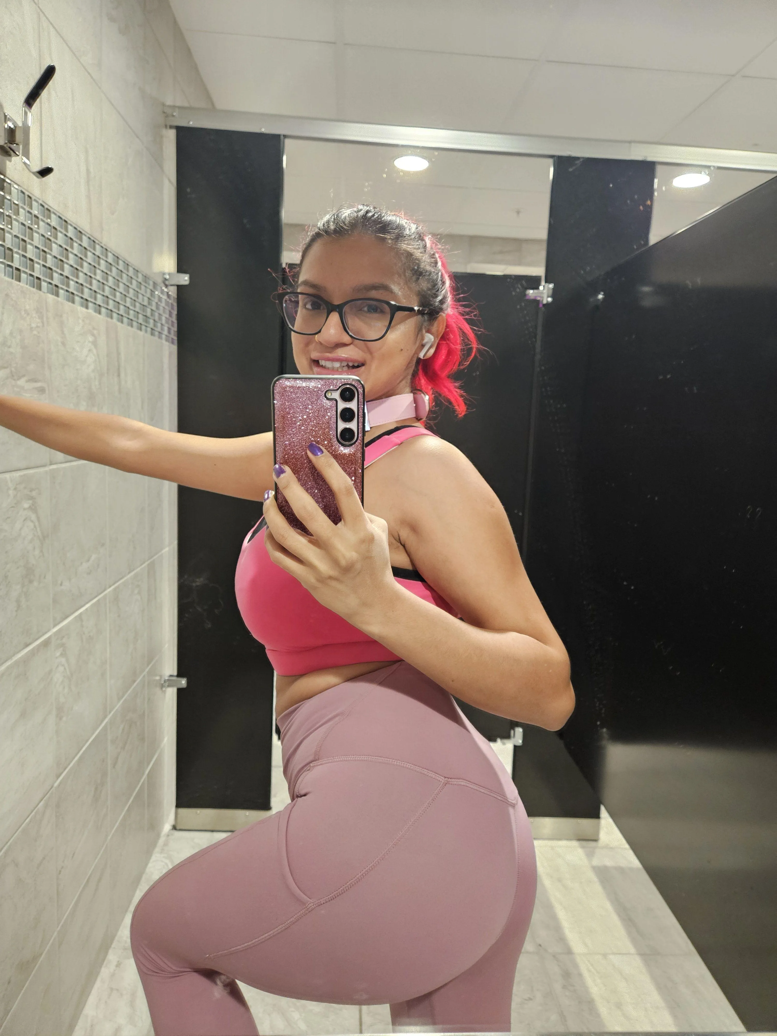 I absolutely adore these leggings