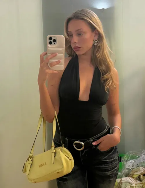 Que rica se ve aun sin mostrar