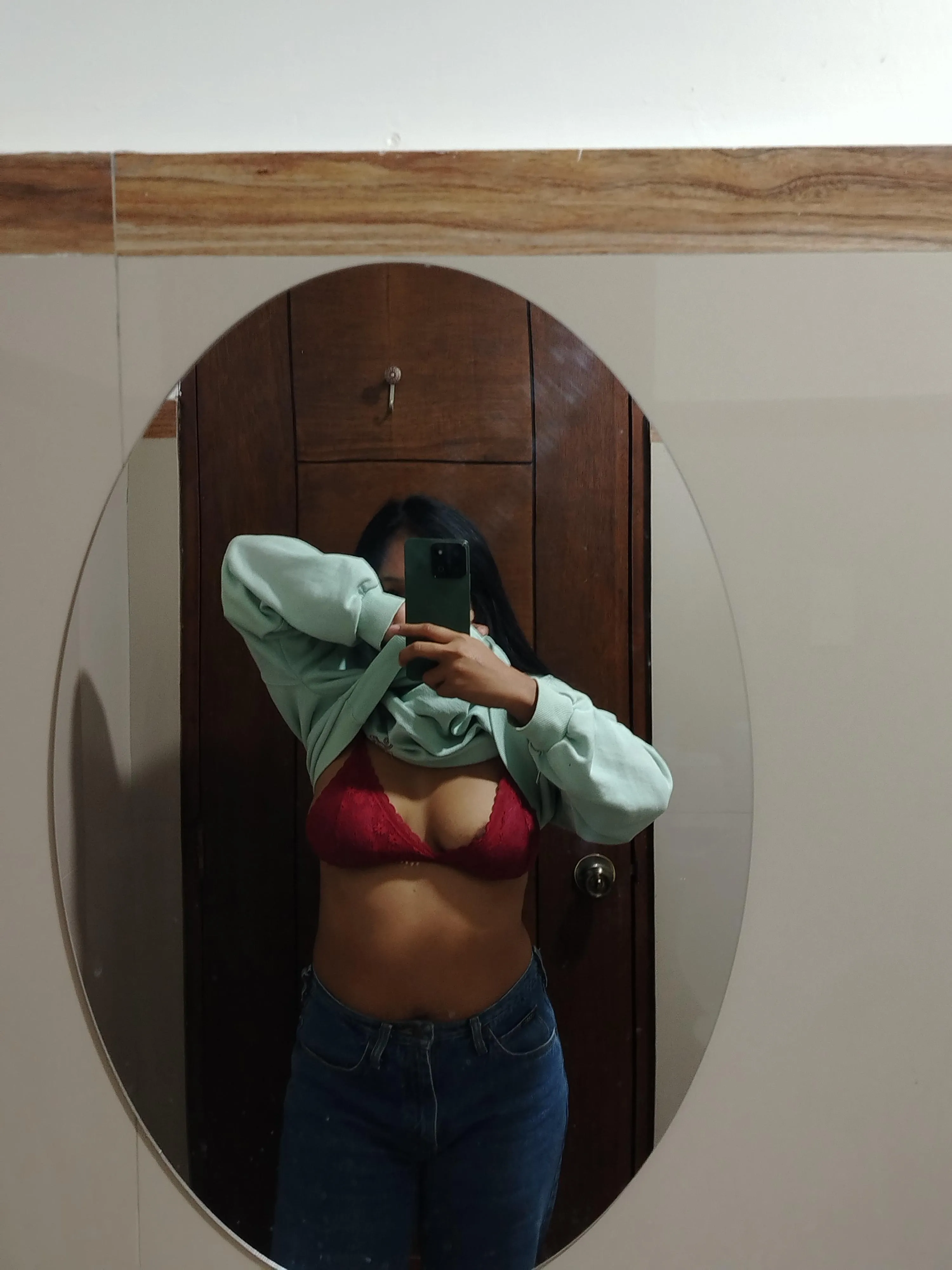 Red for valentines day 💗 (f)