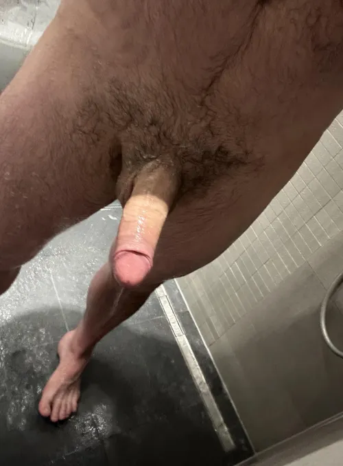 Who wants to join me in the shower ?