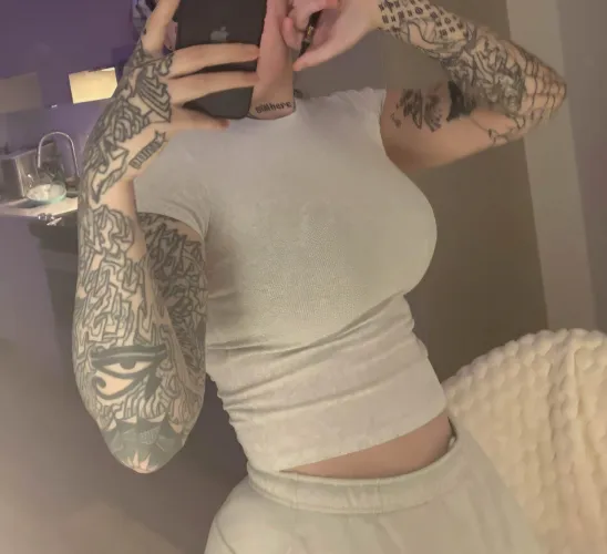 you'll get a boob pic if you heart it below (just wait)