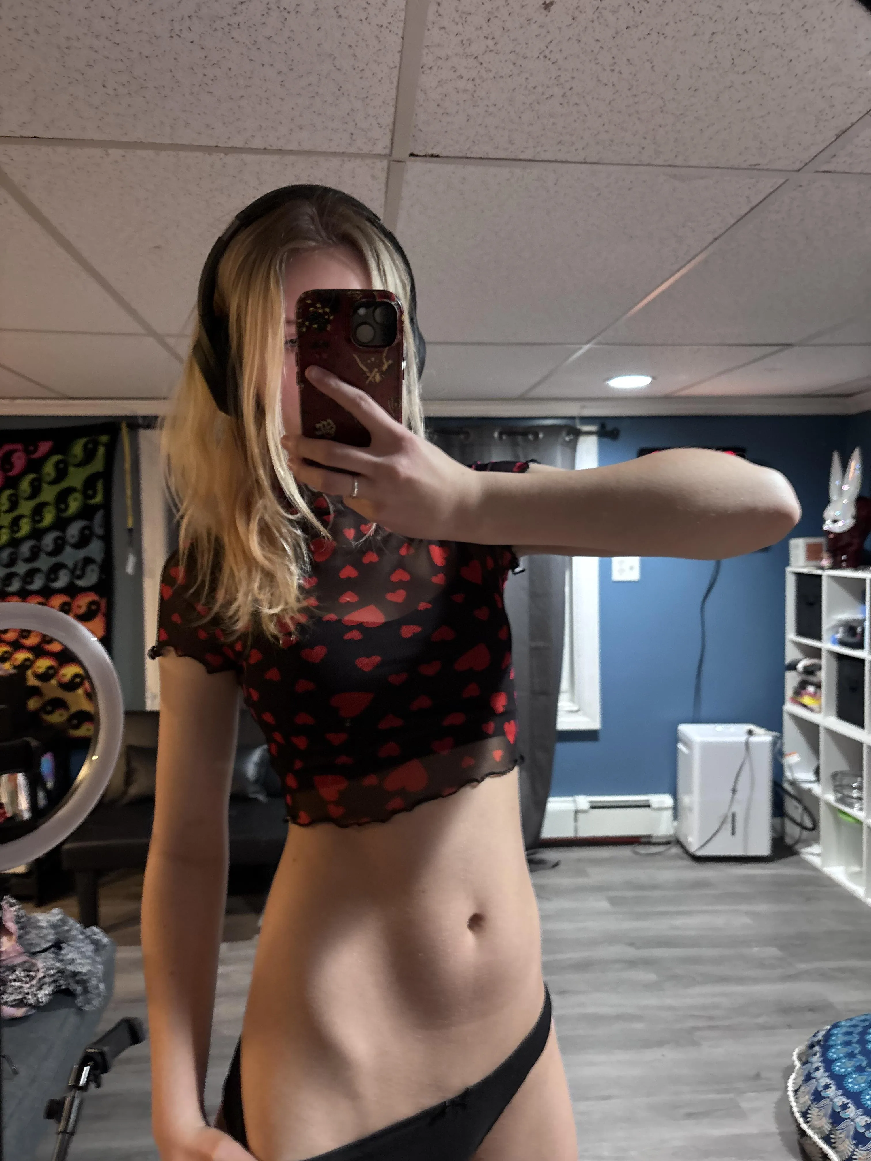 Be my valentine? (18f)