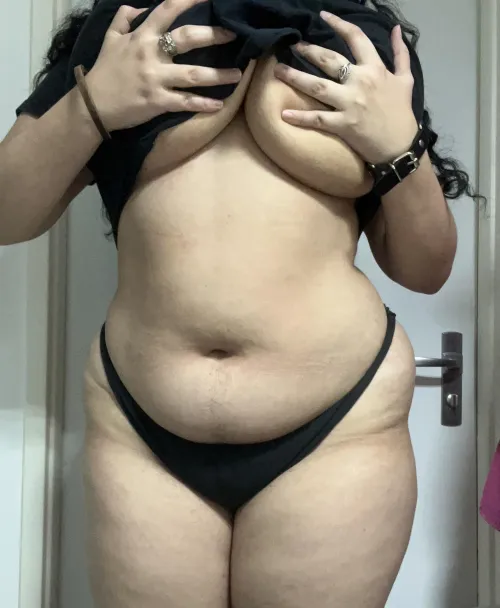 get nasty w me [sext][aud][cam][gfe][pic][rate][sub][vid][oth] [selling]