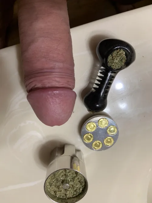 Happy hump day sexy stoners 😶‍🌫️😈