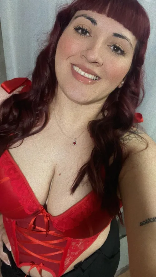 I love how my curls look, they change my look a lot, I love having curls.