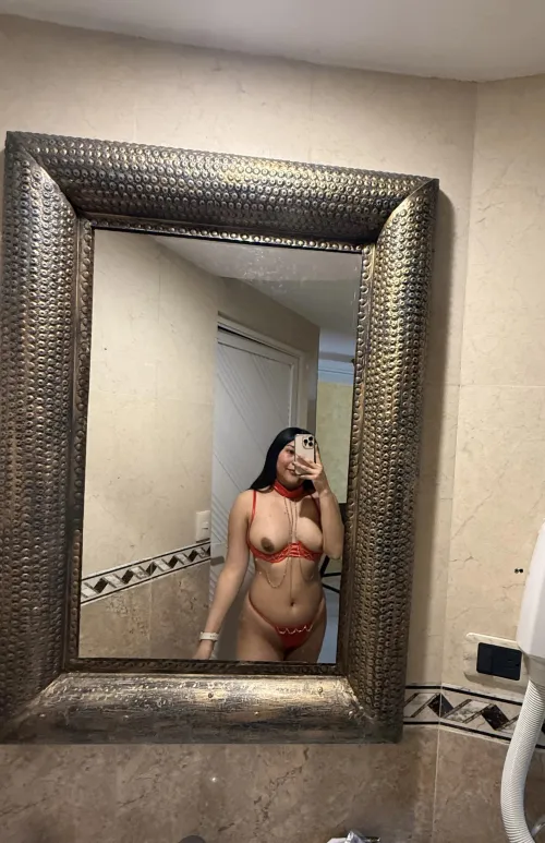 I want someone to kiss them