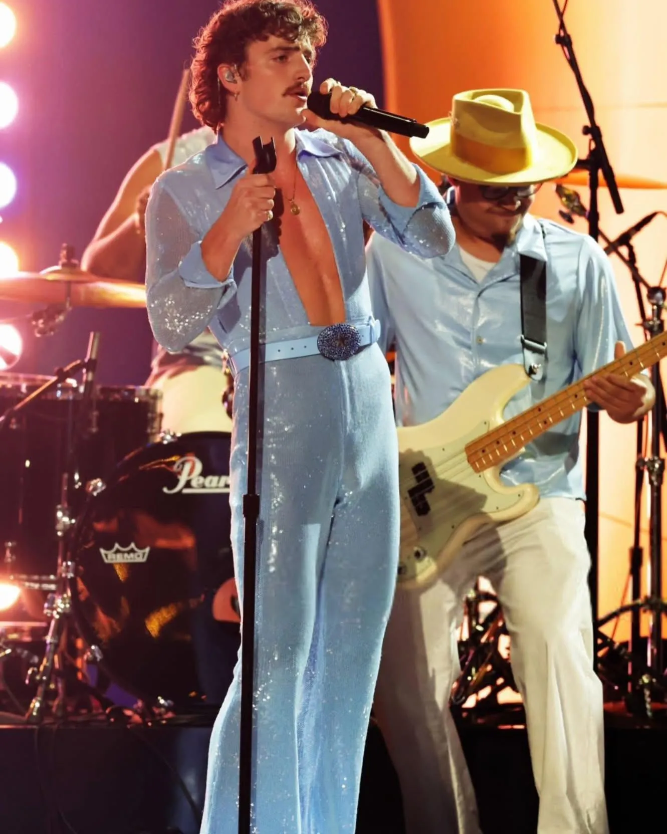 Benson Boone (another one)