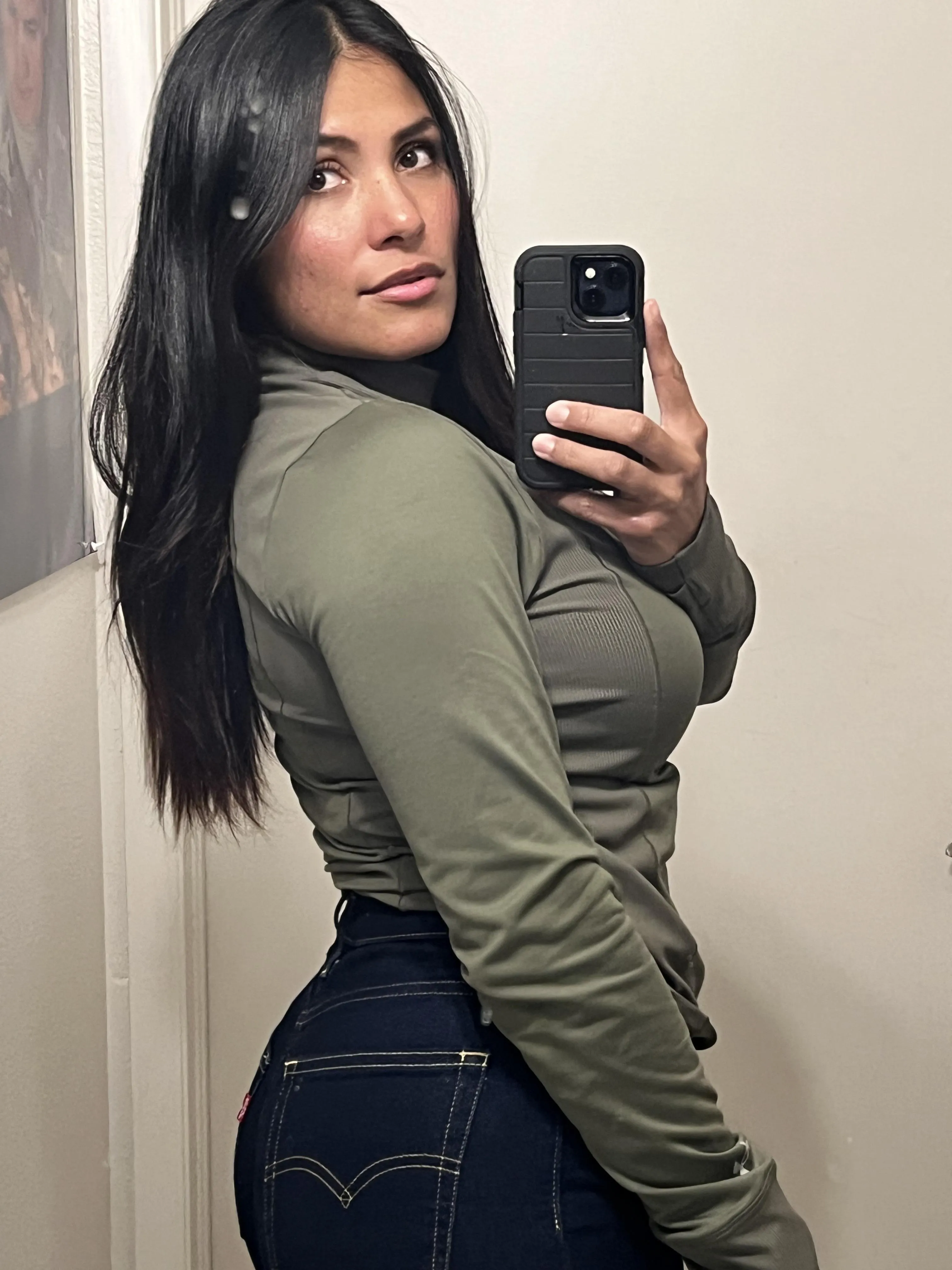 Caught myself looking too, don’t worry.