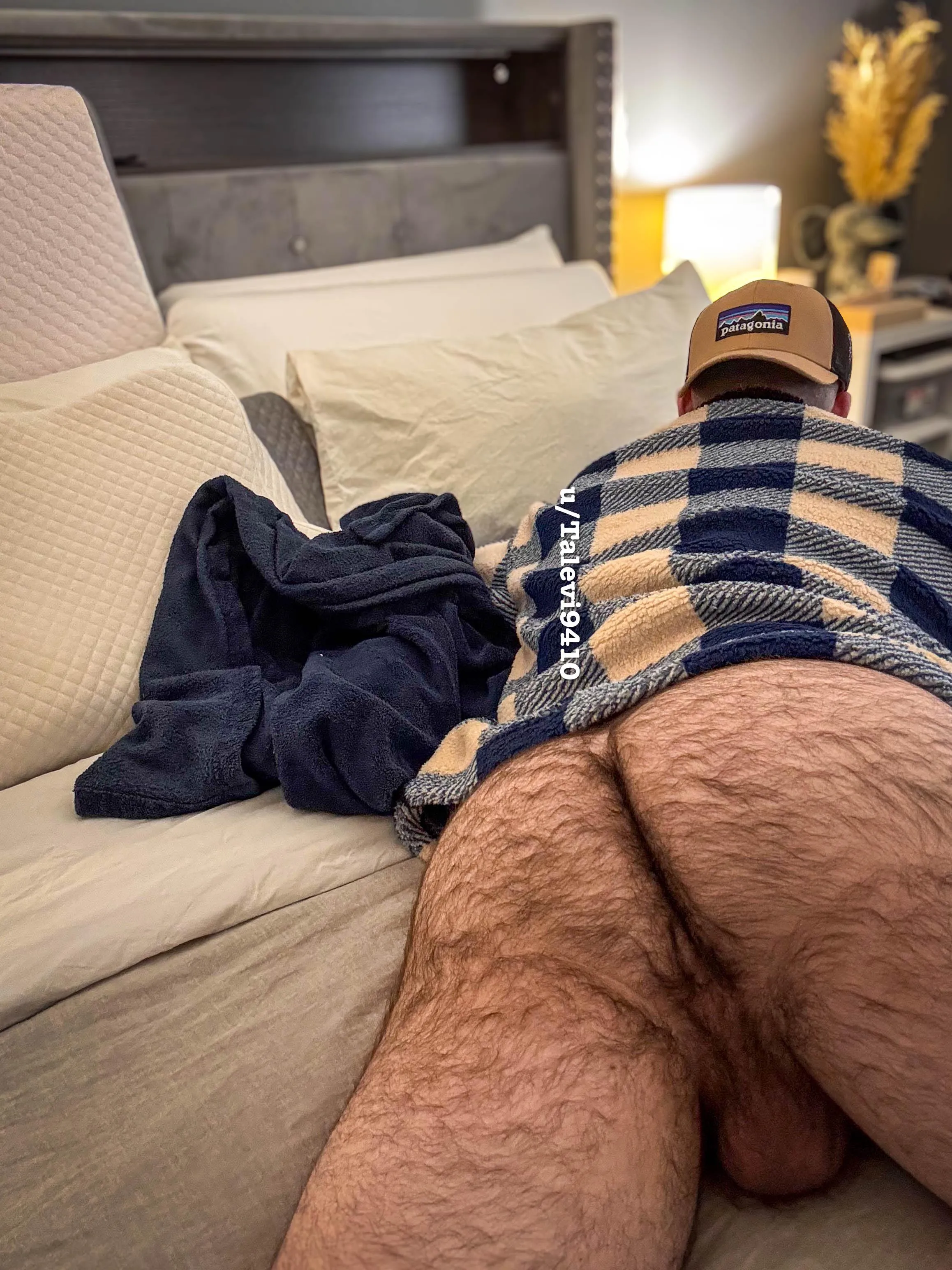 Do you gays like hairy? 30M