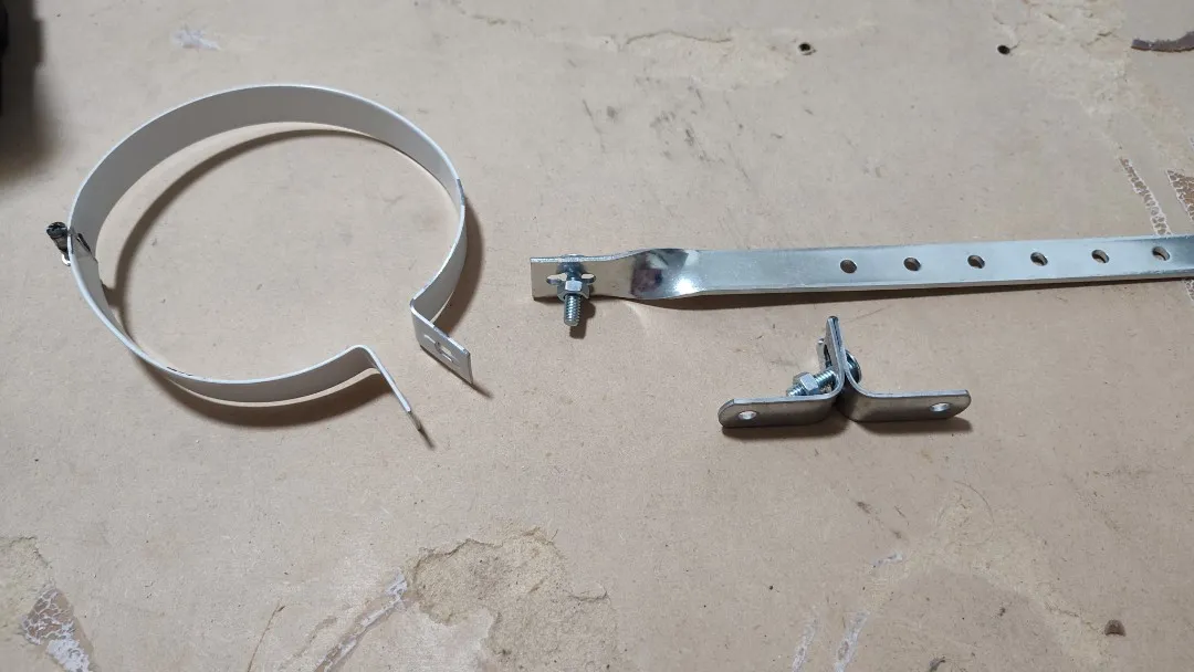Neck shackle made from 2x down pipe brackets with minimal tools