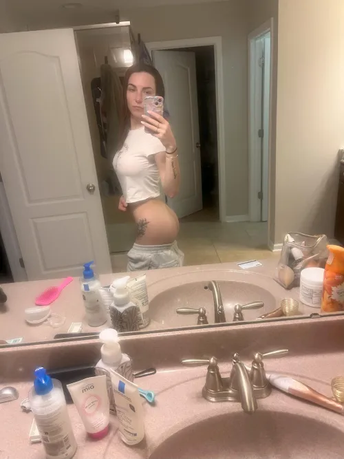 Nothing but Cute looks and naughty thoughts here :)