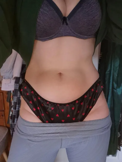 Student [UK] [Selling] panties *order details on my profile*