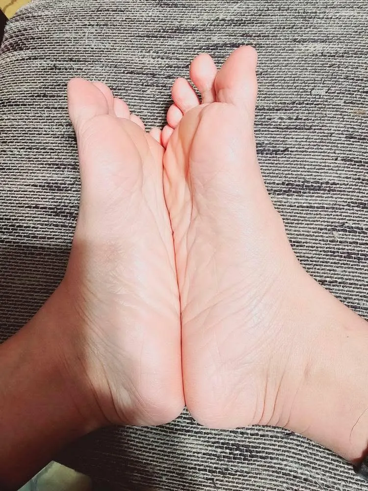 Who wants to give me a massage